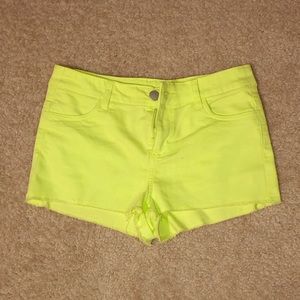 🚨3/$20🚨 Neon green denim shorts